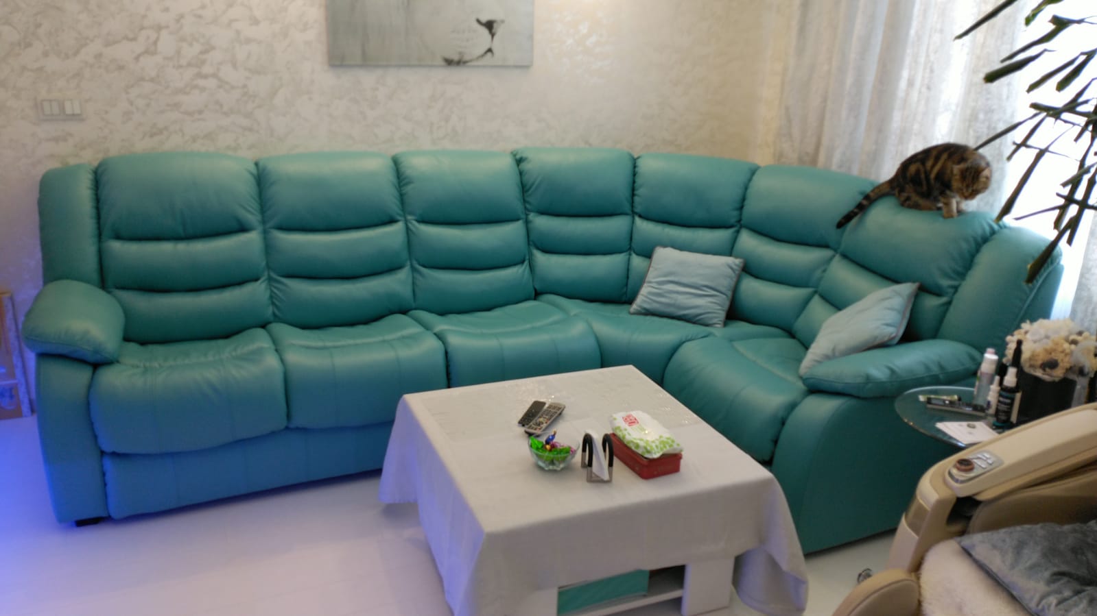 Перетяжка дивана на дому. Можайский район 